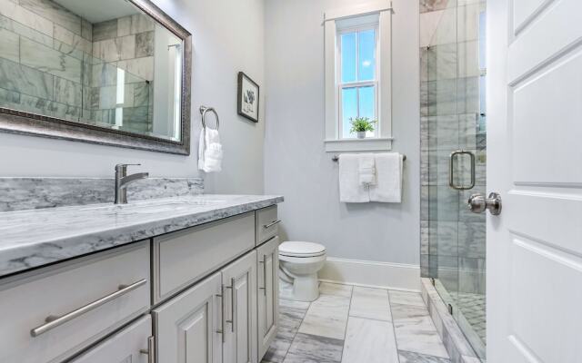 Chic Urban Retreat with Pool Steps to Bourbon St