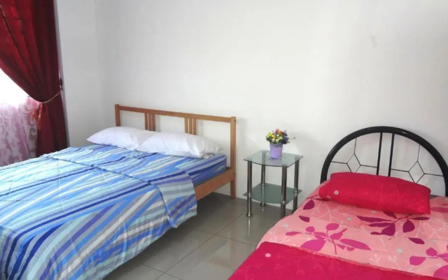 Mahkota Cheras Unique Condo 1-11 pax near MRT*KL