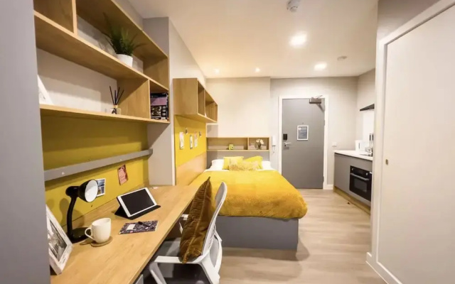 Student Only Panmure Court