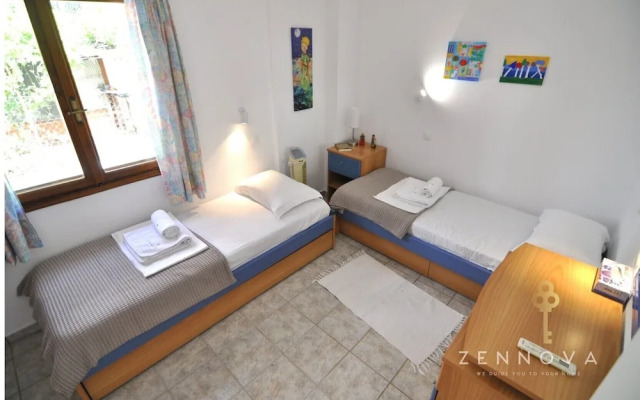 Zennova 43 Pirgadikia Sky & Sea Home