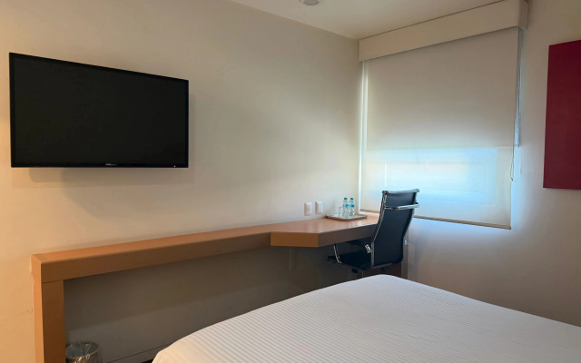 Mision Express Queretaro