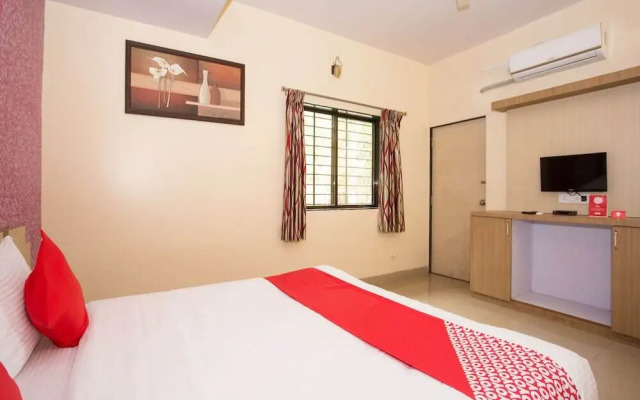 OYO 12260 Traveler's inn