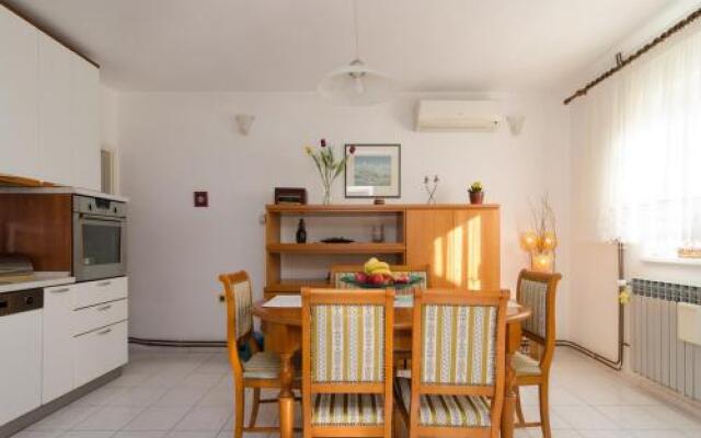 Apartment Zoranica I