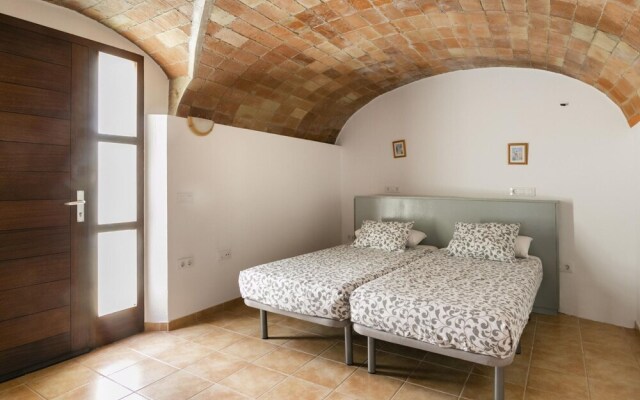 Rustic Holiday Home in Catalonia With Swimming Pool