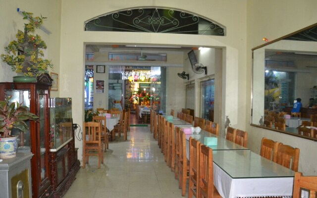 Lang Khanh Hostel