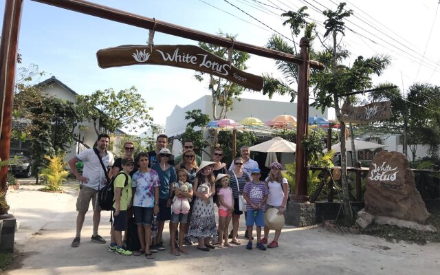 White Lotus Resort