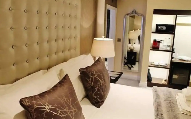 Boutique by Browns
