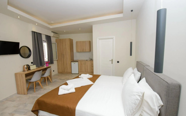 Saint Spiridon Hotel