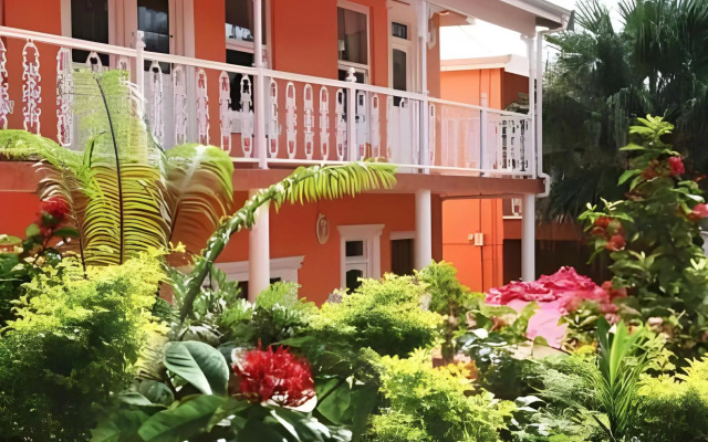 Sica's Guest House - The Loft