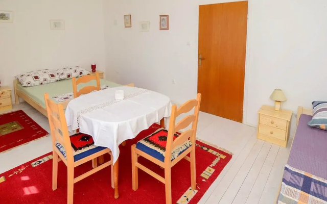 Holiday Home Lovište