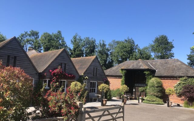 Tonge Barn