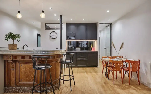 Apartment in the Center of Paris by Studioprestige