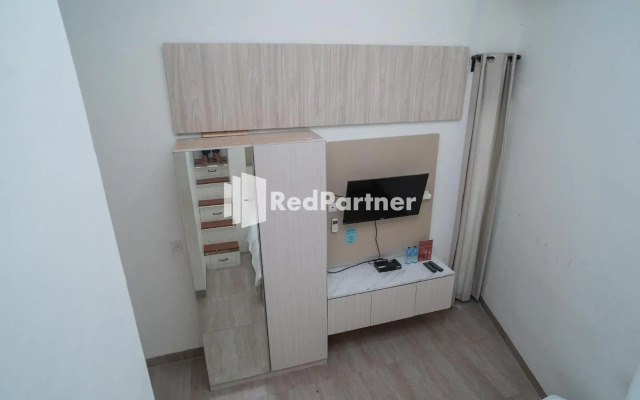 OYO 2248 Yayah Rooms Syariah