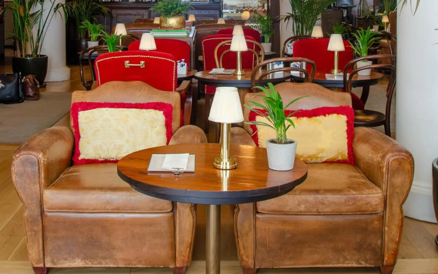 Browns Boutique Hotel