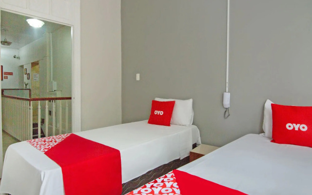 OYO Hotel Castro Alves, São Paulo