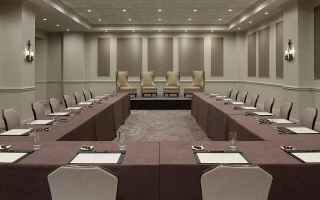 Courtyard by Marriott New Orleans French Quarter/Iberville