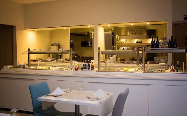 Park Hotel Porto Aeroporto