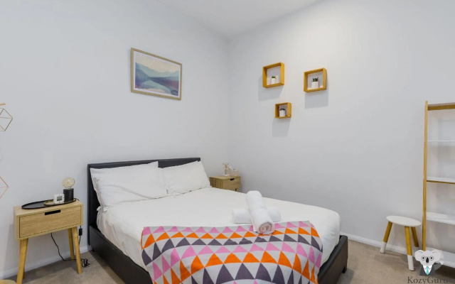 Kozyguru West End 10 Mins To City 1 Bed Apt + Free Parking Qwe017 – Guest Rooms – Brisbane