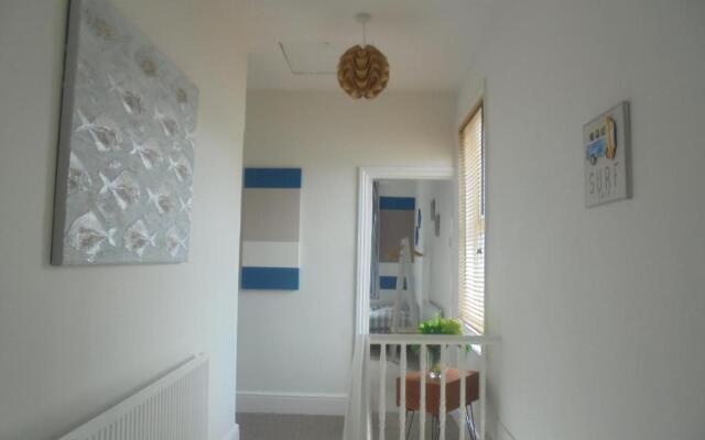 11B Beachside