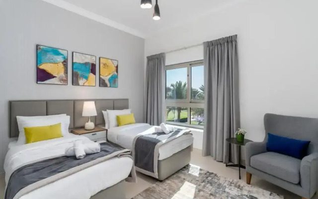 3BR Townhouse w Private Pool