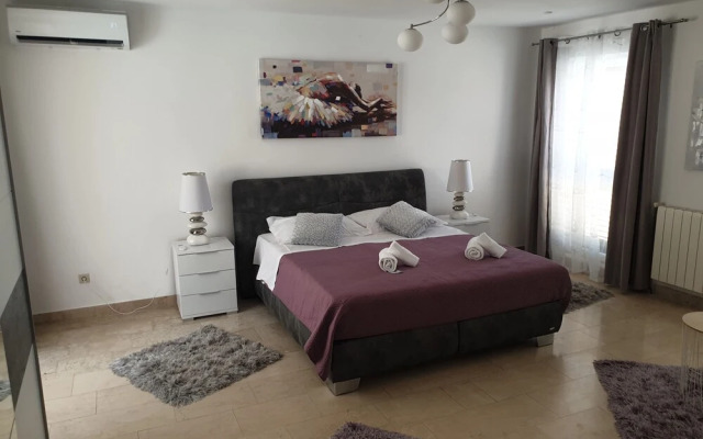 Villa Avoca