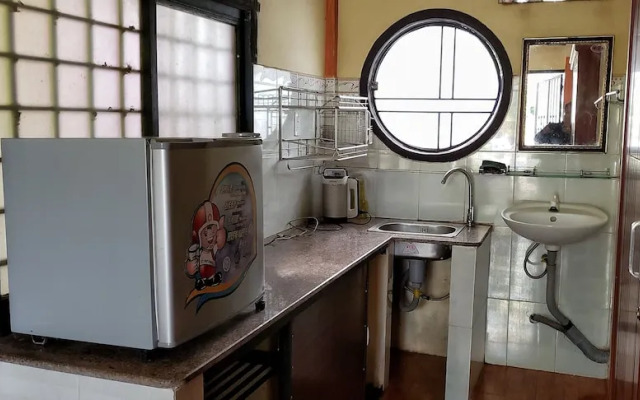 Tithonia Homestay