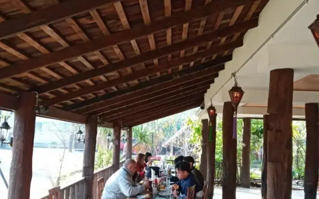 Naga Tara Resort