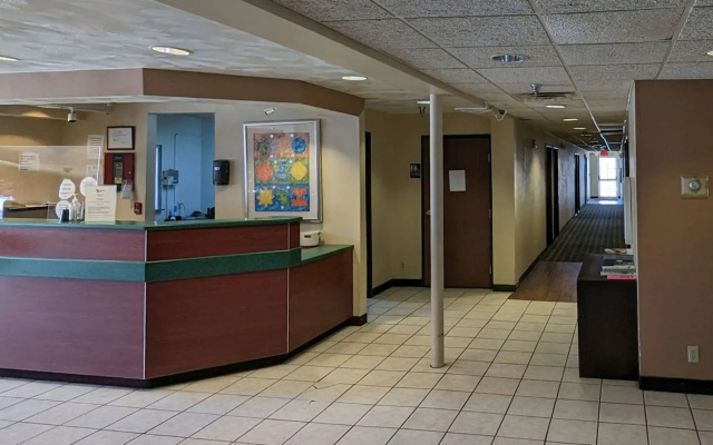 St Clair Inn and Suites