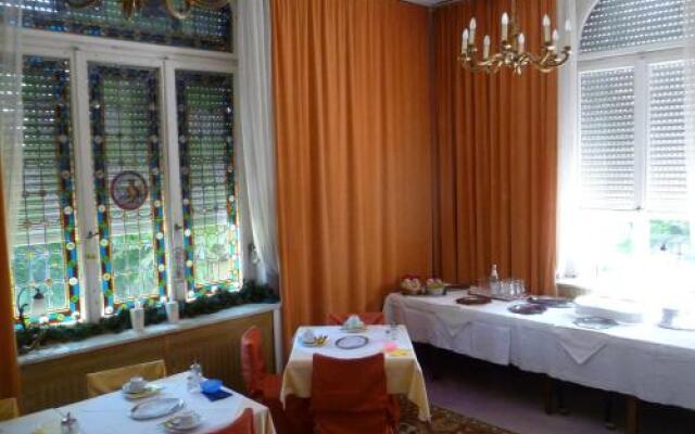Hotel Waldfriede