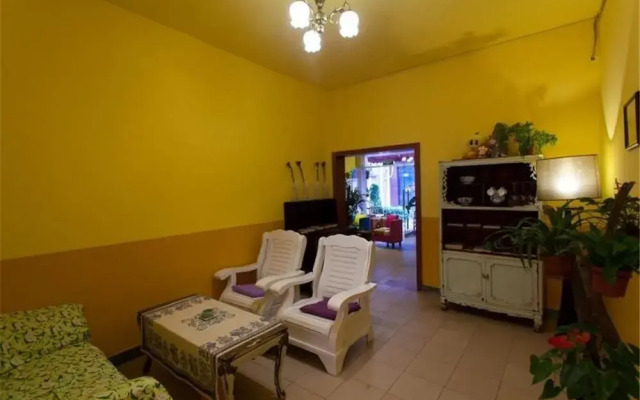 Guilin No.16 Xixiang Hostel