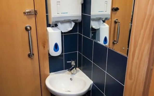 Russell Scott Backpackers Hostel