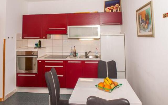 Private Accomodation Madunic