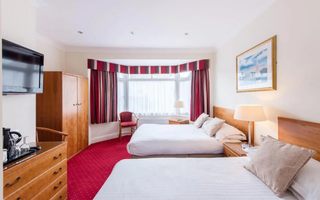 The Queens Hotel