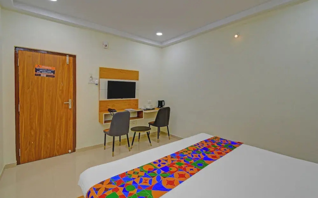 Fabhotel Garapati Grand