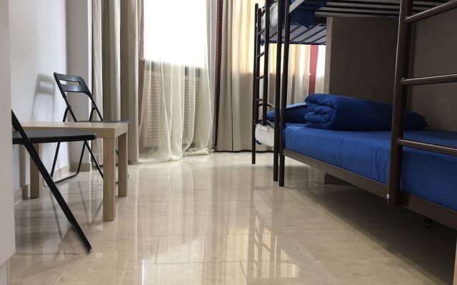 Kupe Capsule Hotel & Hostel