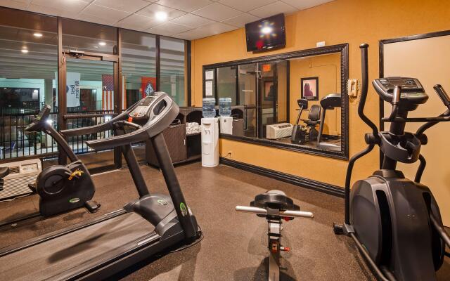 Best Western Windsor Suites