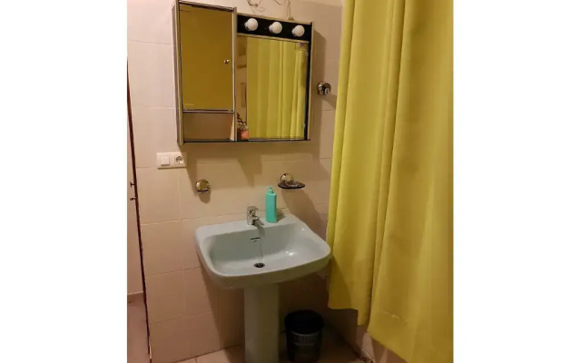 Hostal Ramón y Cajal