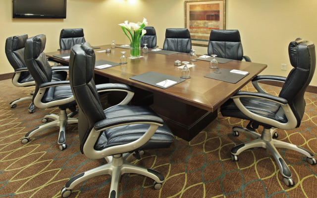Holiday Inn Little Rock-Airport-Conference Center by IHG