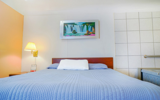 Bay Motel By OYO Bay City