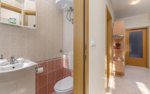 Nice Home in Nedescina With Wifi and 3 Bedrooms