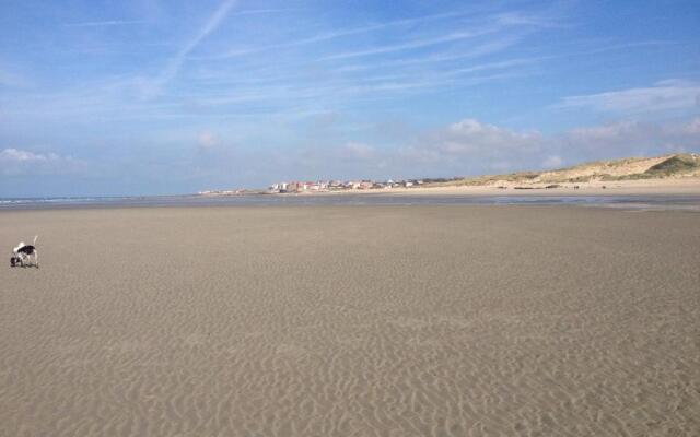 Face A La Mer , L Artiste