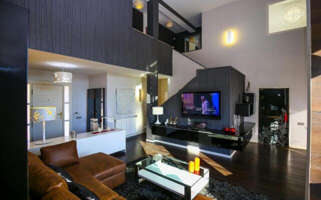 ZENLUXE Villa Planet Costa Dorada