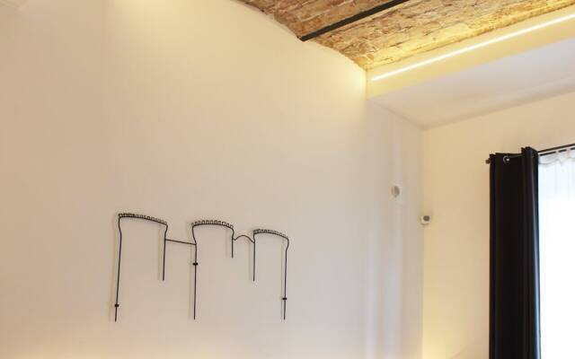 VESUCHARME Suite Luxury Room