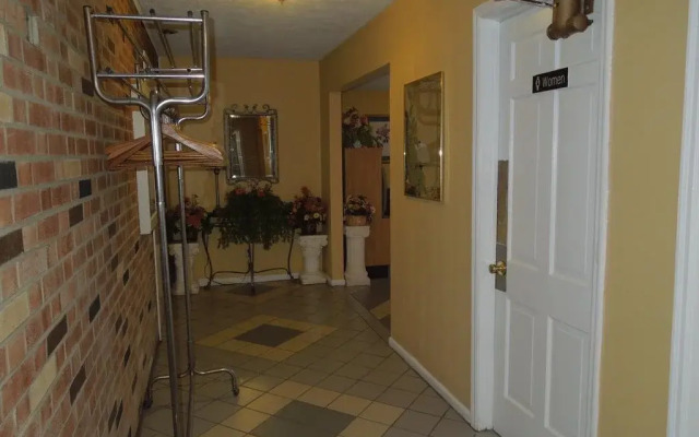 Knights Inn Mt. Gilead