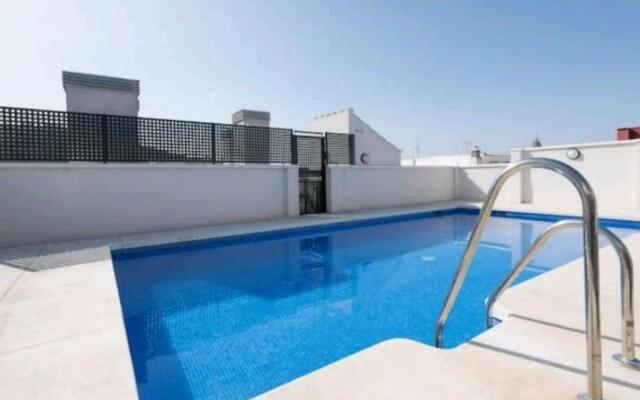 Penthouse Apartment & Pool Malaga Center