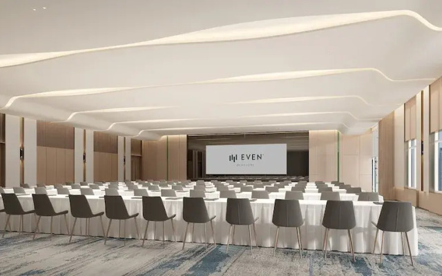 EVEN Wuhan Airport Zone by IHG