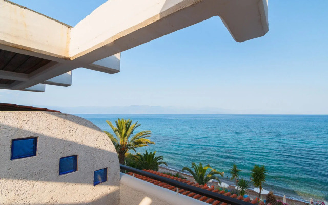Grekis hotel & Apartments