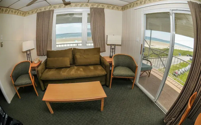 Friendship Oceanfront Suites