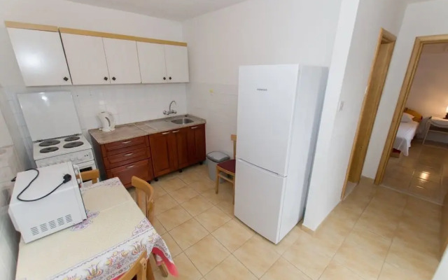 Miljko - 80 m From Beach - A1