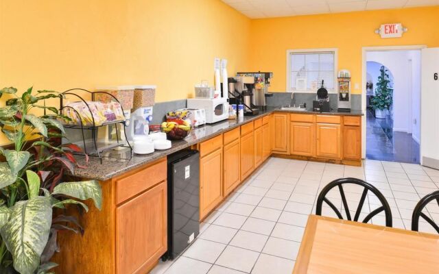 Americas Best Value Inn - Clute / Lake Jackson